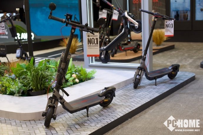 CES 2026：九号全新E-Bike电助力自行车新品亮相(图4)