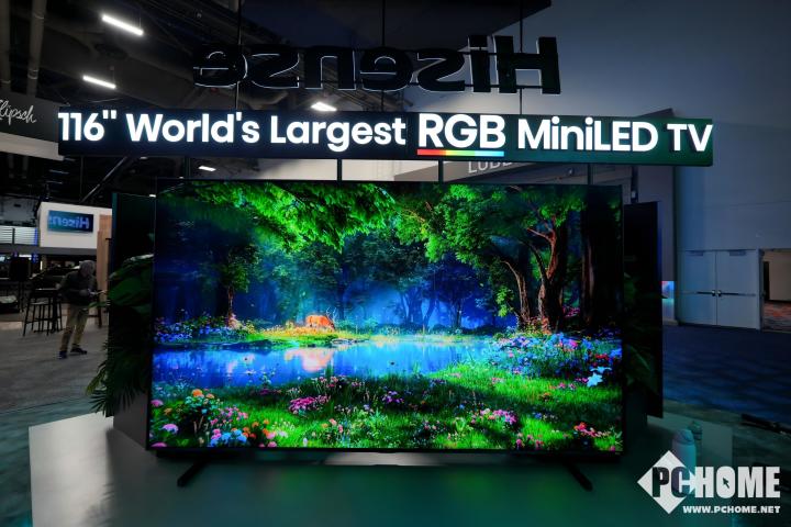 CES2026大赢家!全新一代海信RGB-Mini LED电视UX狂揽17项国际大奖(图2) CES2026大赢家!全新一代海信RGB-Mini LED电视UX狂揽17项国际大奖(图2)